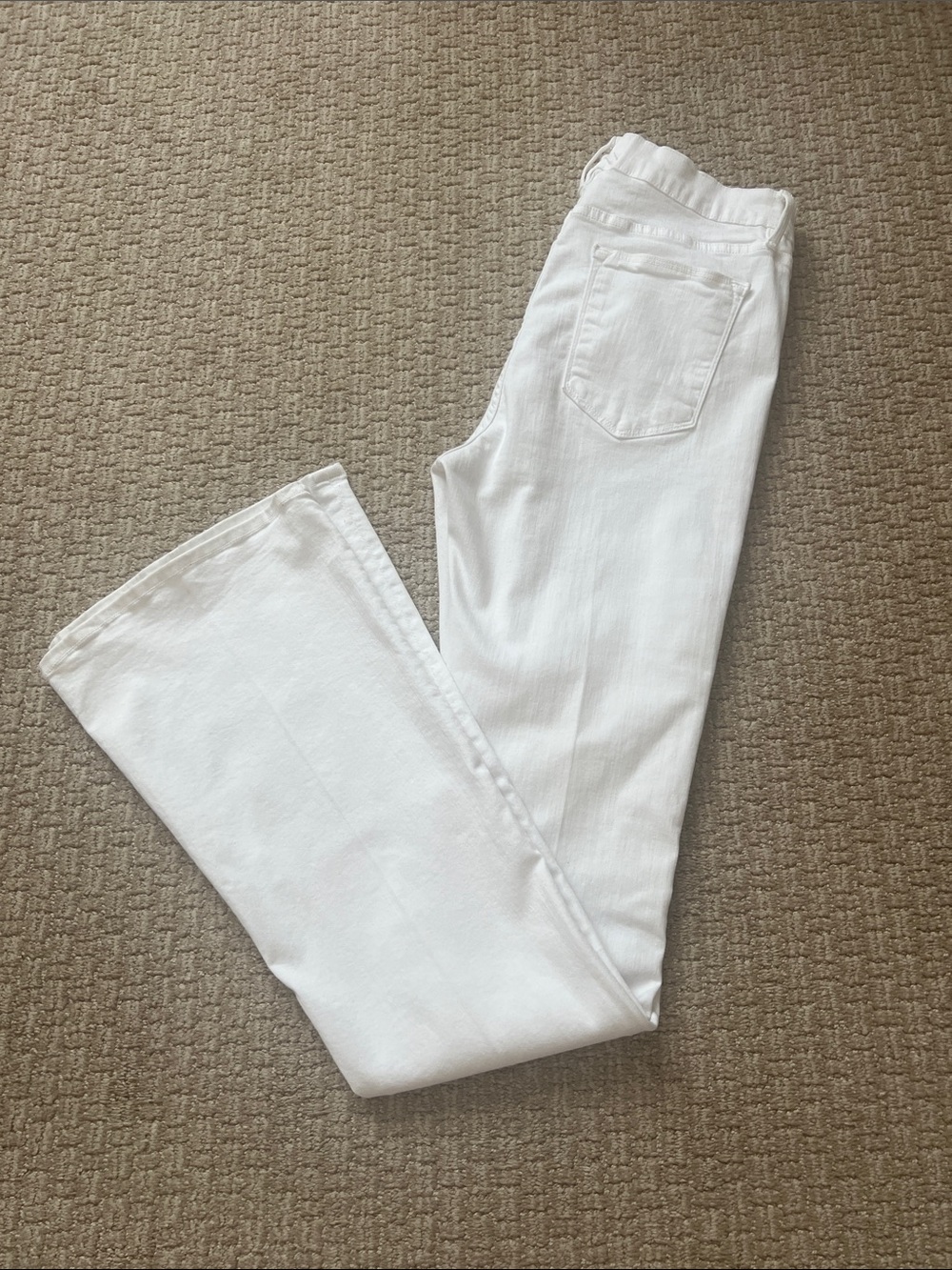 Frame Le High Flare White High-Rise Jeans